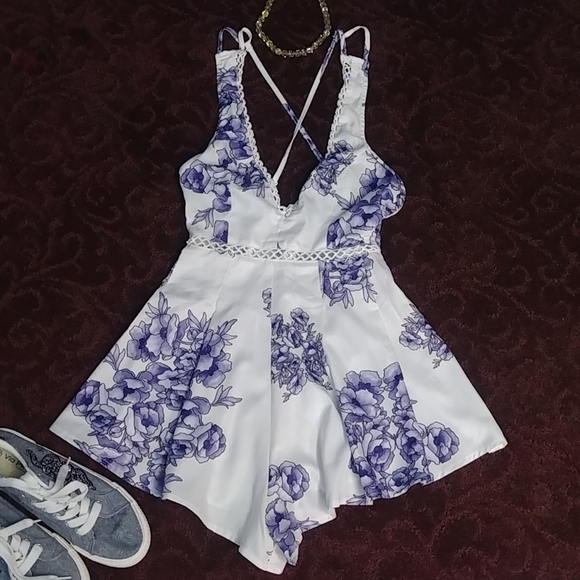 LF Rumor Boutique Pants - LF Rumor Boutique flirty floral backless romper S